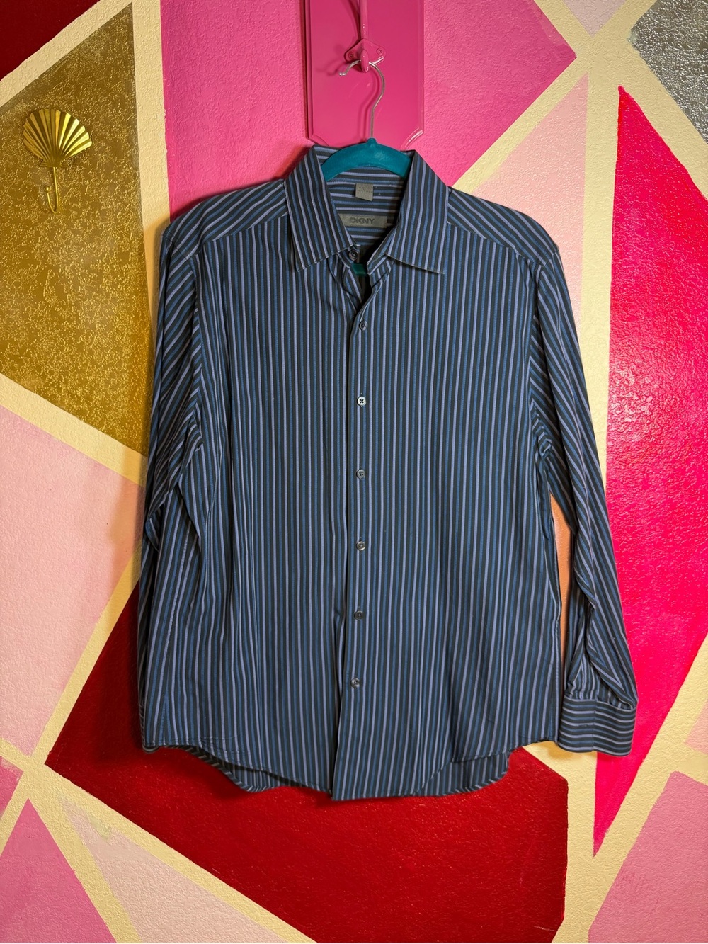 DKNY Slim Fit Navy Blue Striped Dress Shirt Mens Medium